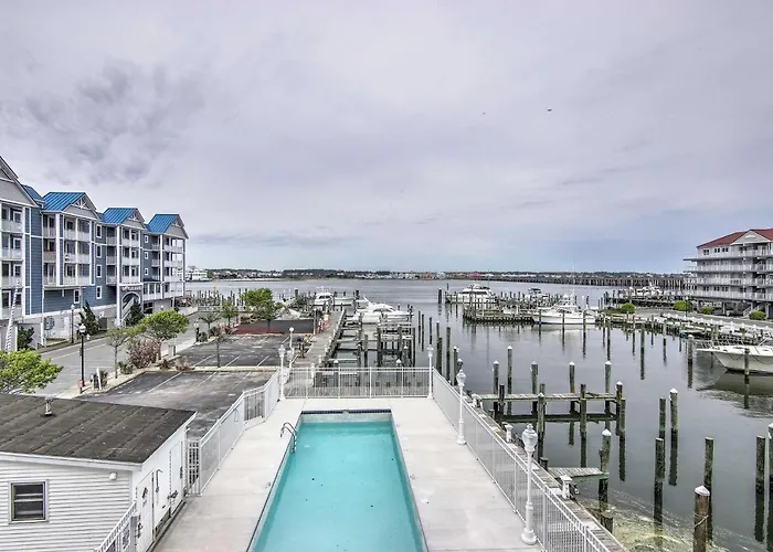 2 Mi To Ocean Boardwalk: Gem W/ Pool + Marina Hébergement de vacances *